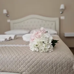 https://maison-romantique.sicilyhotelsitaly.net